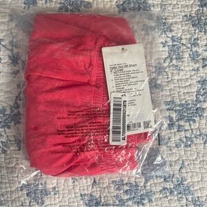 Lululemon Hotty Hot High-Rise Short 4” Lined Size 10 Lip Gloss